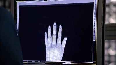 Hey, the keyboard lid - Bones