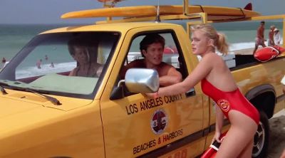 -HEY, THE TIDE'S UP. - Baywatch
