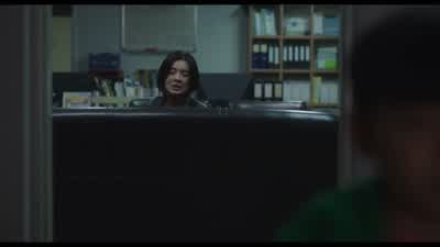 Hey there, are you alone here? - Noise