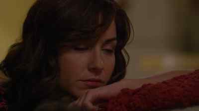 -Hey there.
-Hey. - Being Erica