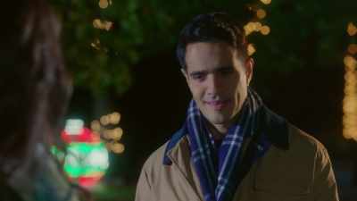 - Hey, there. - Sugar Plum Twist