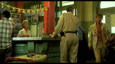Hey, there's my suitcases. - Wake in Fright