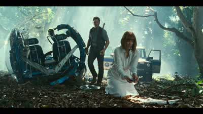Hey. They made it out. - Jurassic World
