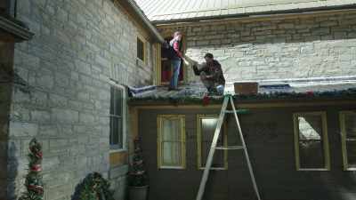 Hey, you think cassandra
could predict how many lights - The Christmas Setup