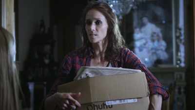 - Hey, think of it
as a new adventure. - Christmas at the Chateau