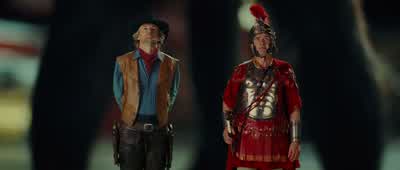 Hey, think you could hook us up with a ride? - Night at the Museum: Battle of the Smithsonian