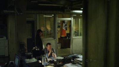Hey. Thought you went home. - Blue Bloods