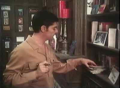 Hey, tine, is that you?
- hi. - Diary of a Mad Housewife