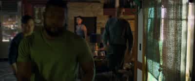 -Hey, Tom... - Bird Box