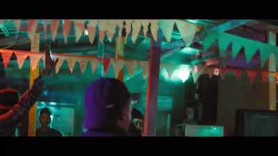 Hey! Turn off the music! - King of Boys: The Return of the King