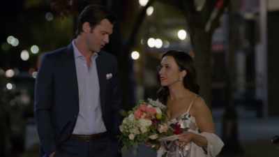 Hey, uh, just so you know,
that, um... - The Wedding Veil