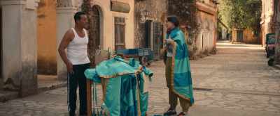 Hey, Victory.
Did you hear from my dad's friends? - My Big Fat Greek Wedding 3