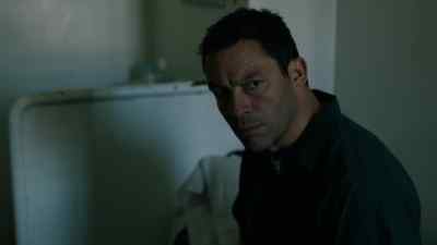 Hey, wait, what are you doing?
Come here! No! - The Affair