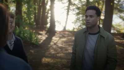 Hey, wait, you're
the one who stabbed - Binged to Death
