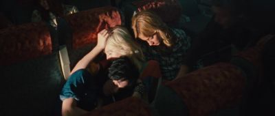 Hey wake up We're almost there Welcome to Japan - The Runaways