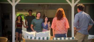 Hey, we were thinking
about ordering a pizza. - The Kissing Booth 3