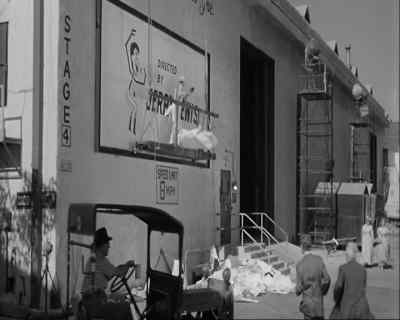 Hey, Weaver! Come here. - The Errand Boy