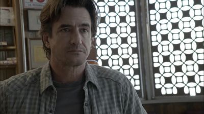 Hey.
Welcome to Patsy's. - Shameless