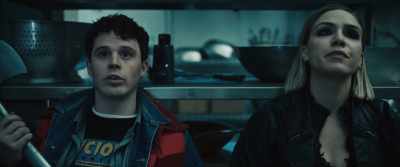 -Hey, we're in here.
-We're here! - Vicious Fun