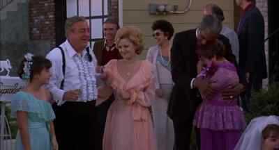 Hey, what are we doin' here,
my glass is empty. - Easy Money