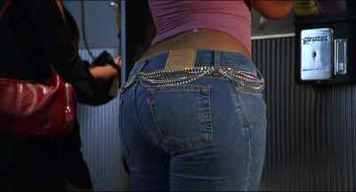 Hey, what are you...
Hey, stop that! - Soul Plane
