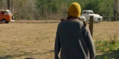 Hey! What do you
think you're doing? - Cabin Girl