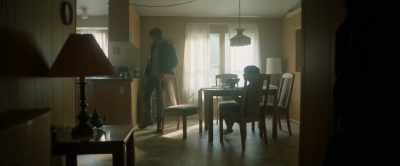 Hey, what does your mom
usually give you for breakfast? - Camera