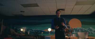 Hey, and what does
this, uh, short note say? - Cold Pursuit