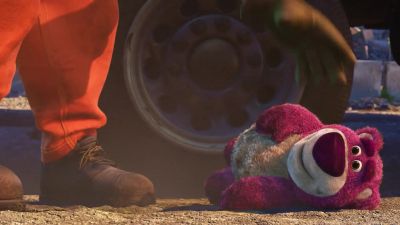 - Hey!
- What you got? - Toy Story 3