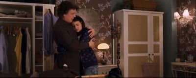 Hey what is it munchkin - Angus, Thongs and Perfect Snogging