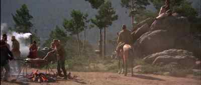 Hey, what'd you bring in, colonel? - The Wind and the Lion