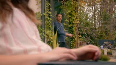 Hey, what's goin' on? - Cobra Kai