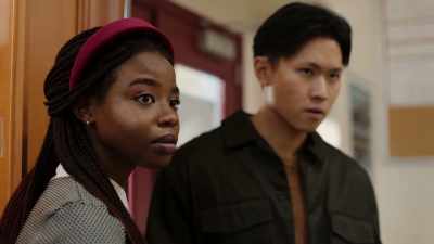 - Hey, what's going on? Everybody looks like zombies. - Bad Influence