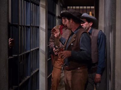 Hey, what's going on here? - The Virginian