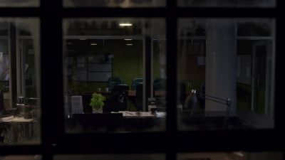 Hey.
What's going on? - Suits