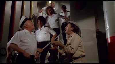 -Hey, what's going on?
-That car has no driver! - Herbie Goes Bananas
