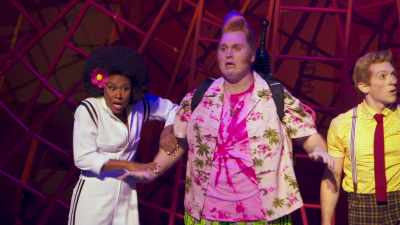 Hey, what's that sound? - The SpongeBob Musical: Live on Stage!