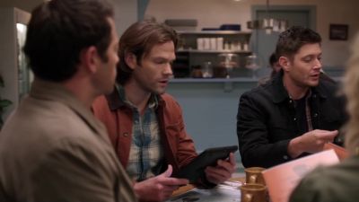 Hey, what's the,
Wi-Fi password here? - Supernatural