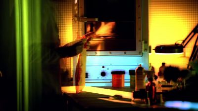 Hey. Whoa ! - CSI: Miami