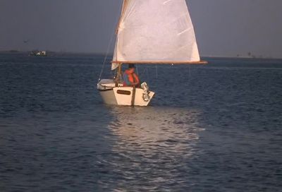 Hey why don't you swim to me Can you tread water with that hook - Summer Rental