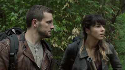 Hey, why don't you
talk to him, - The Walking Dead: World Beyond