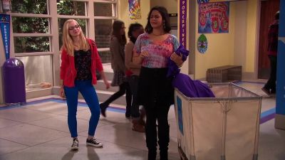 Hey, Willow. - Liv and Maddie