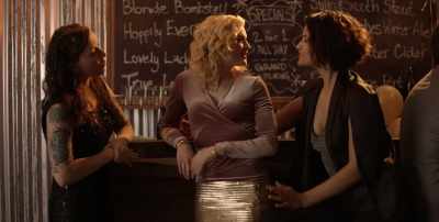 - Hey, would you do me a
favor and check on Sue? - Season of Love