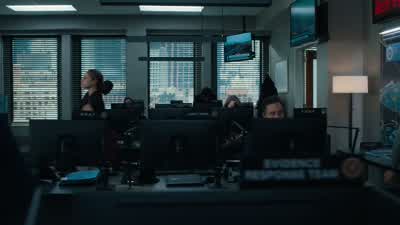 - Hey. - Yeah. ME's report came back negative for the tire iron. - FBI