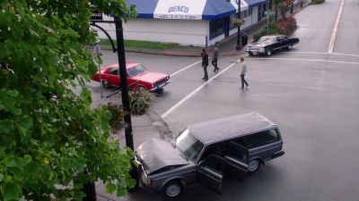 Hey. You know who it is. - Supernatural