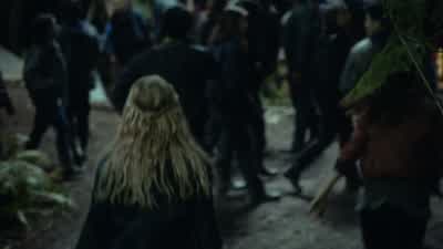 Hey, you okay? - The 100