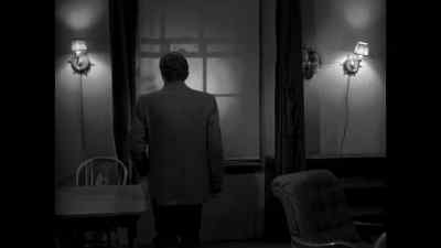 Hey, you! Open the door! - Killer's Kiss