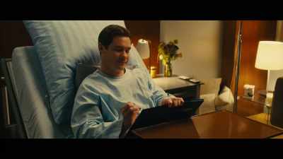 Hey, you." - Pitch Perfect: Bumper in Berlin