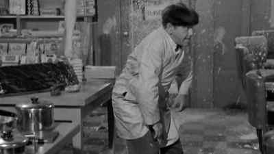 Hey, you! - The Three Stooges Meet Hercules