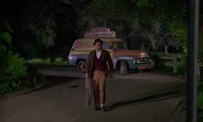 HEY, YOU! YOU CAN'T
PARK THAT THING THERE! - The Gnome Mobile